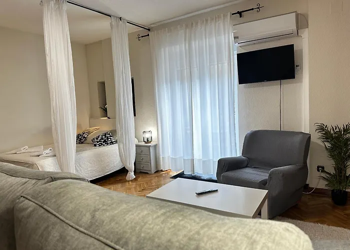 Caldereros Con Parking Gratis