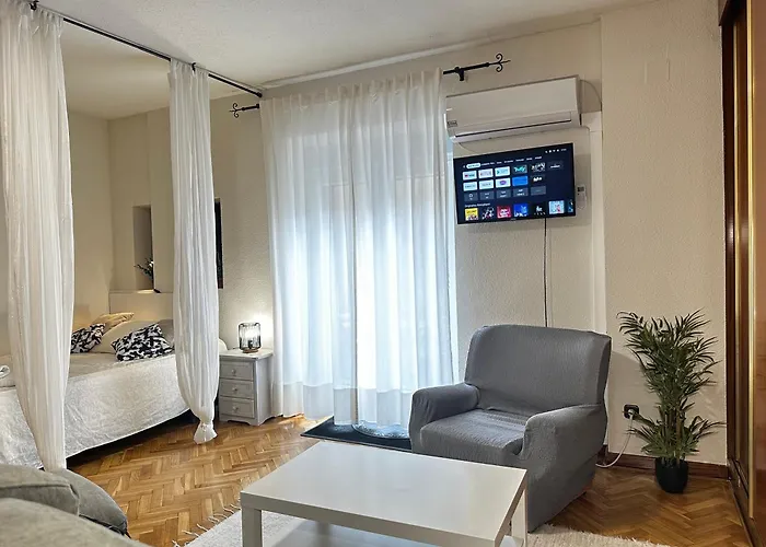 Caldereros Con Parking Gratis Apartmán